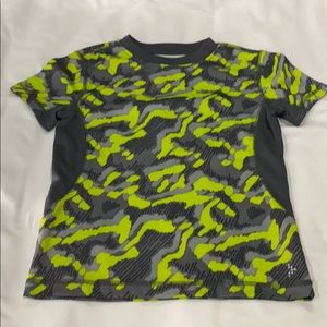 Gymboree Go bright camo sport tee